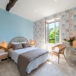 Au Coq Dort Hotel 3*