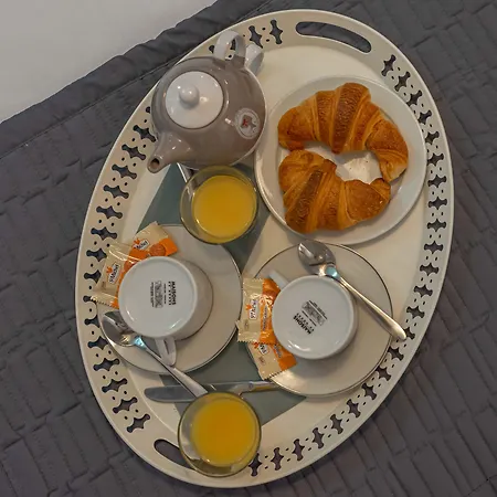 Au Coq Dort Hotel 3*