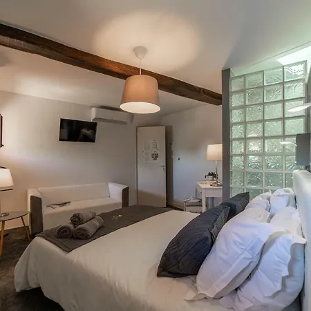 Au Coq Dort Hotel Châtillon-sur-Chalaronne